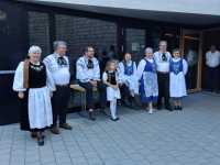 IMG-052
