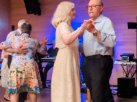IMG-084